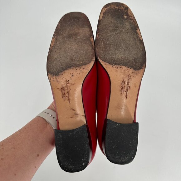 Salvatore Ferragamo Red Leather Cap Toe Bow Block Heel Vintage 6.5 Heel Shoes - Picture 9 of 9